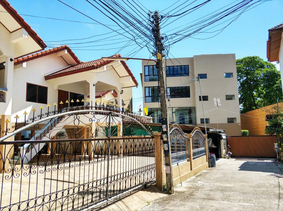 Waree'S Guesthouse Kata Beach  Exterior photo
